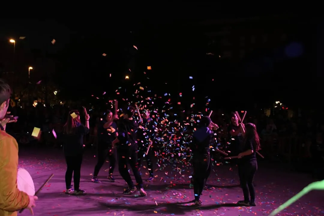 Avui hem actuat amb els Diables de Barberà per l'enterrament del Rei Carnestoltes!
