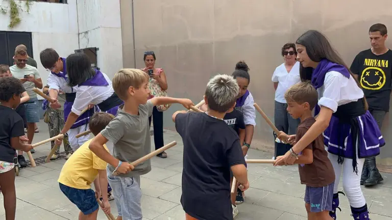 Avui hem estat a Tiana per la seva Festa Major, fent tallers i una…