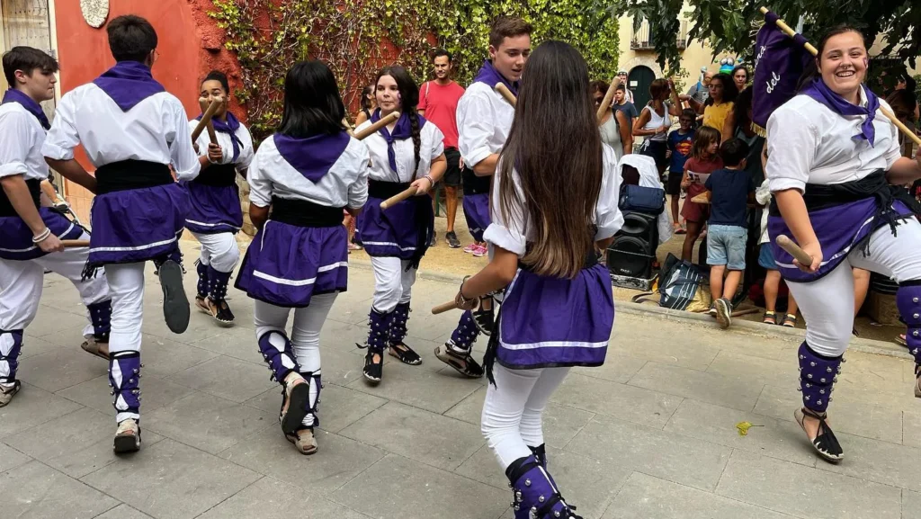 Avui hem estat a Tiana per la seva Festa Major, fent tallers i una… (foto 5)