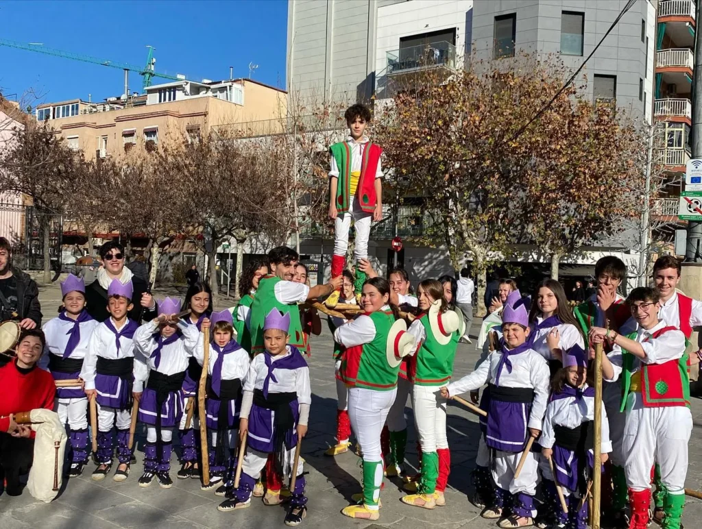 Avui hem iniciat els actes de cultura popular a Barberà del Vallès… (foto 3)