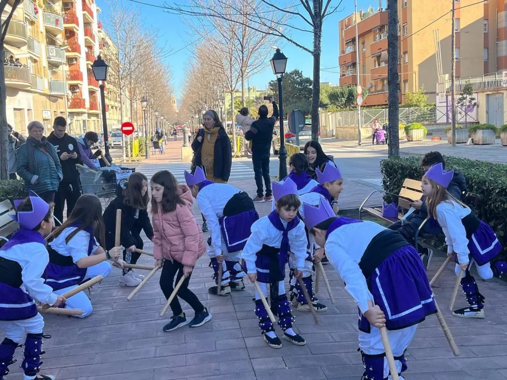 Avui hem iniciat els actes de cultura popular a Barberà del Vallès… (foto 4)