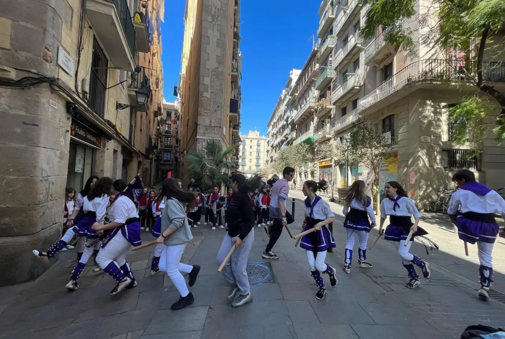 Avui, gràcies a l'aposta ferma i convençuda per la cultura popular, per… (foto 8)