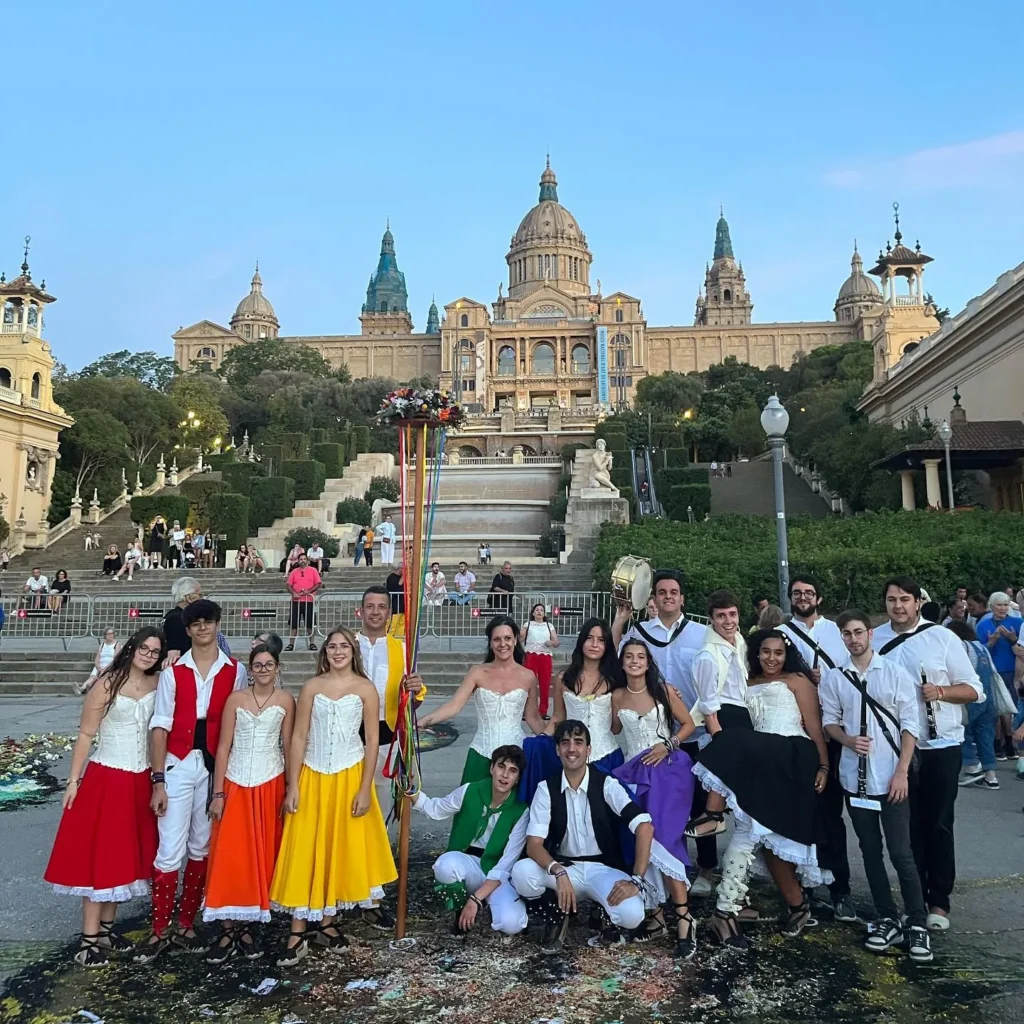 La setmana passada, la i el van ser-hi presents en la segona Trobada… (foto 6)