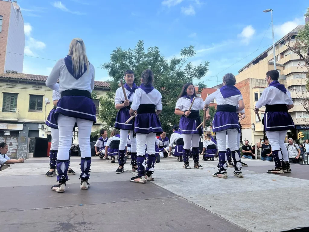 Avui hem participat, conjuntament amb la nostra colla germana del , en… (foto 10)