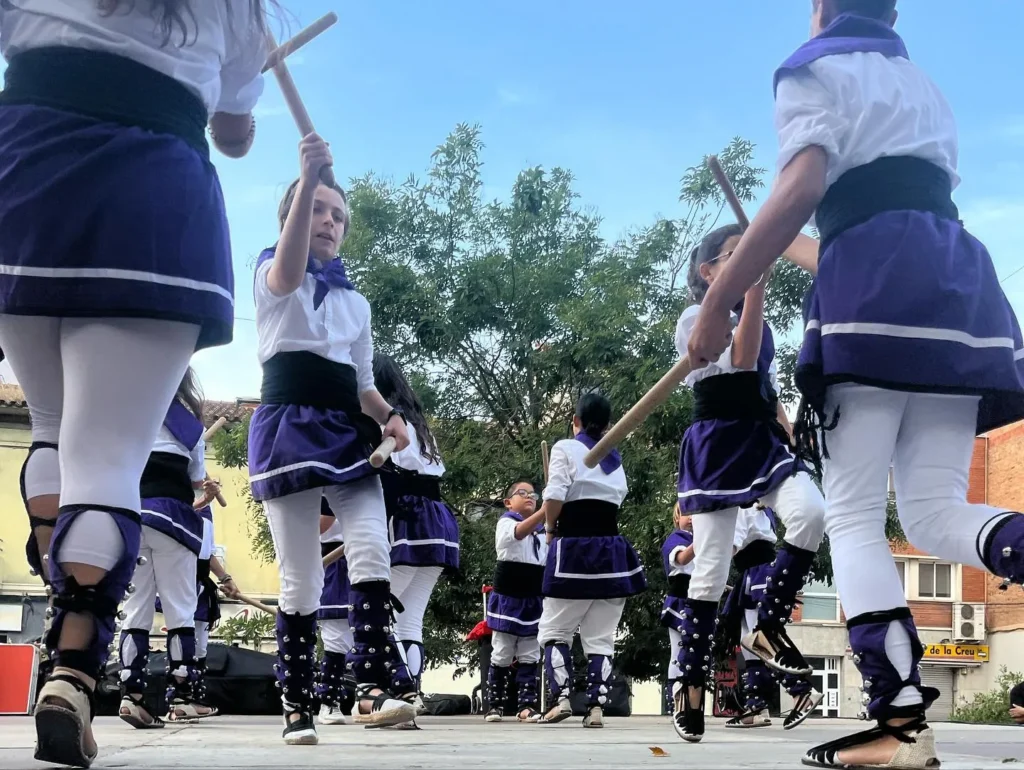 Avui hem participat, conjuntament amb la nostra colla germana del , en… (foto 9)