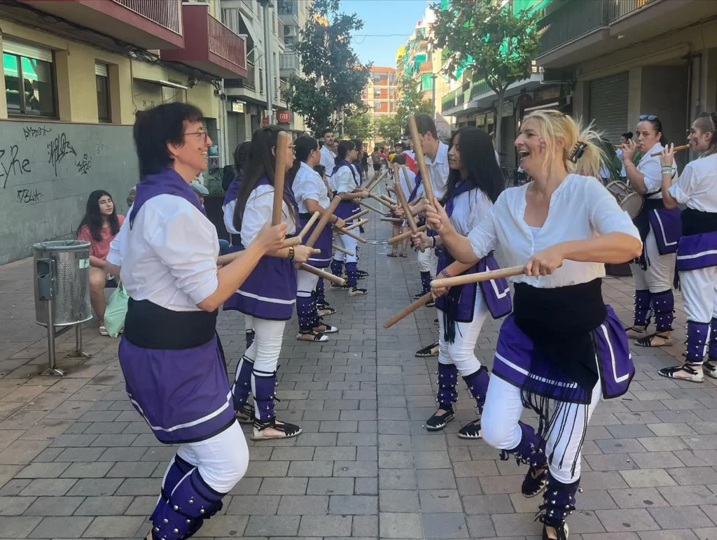 Avui hem participat en la XXa Diada de de Les Roquetes, organitzada per… (foto 4)