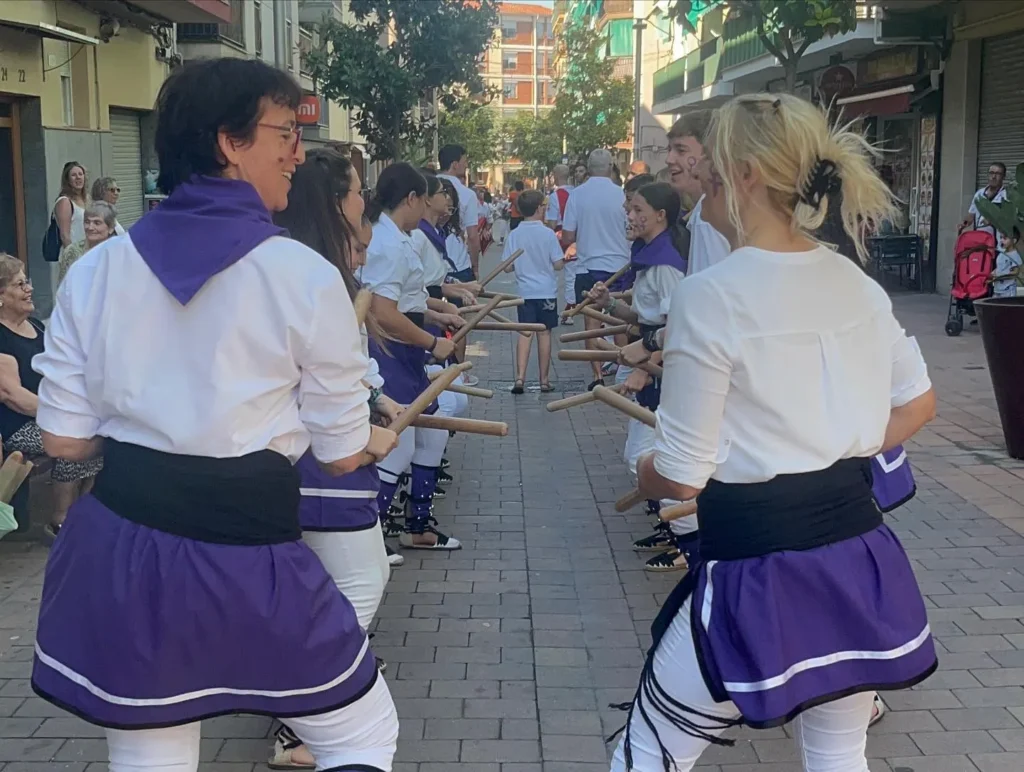 Avui hem participat en la XXa Diada de de Les Roquetes, organitzada per… (foto 5)
