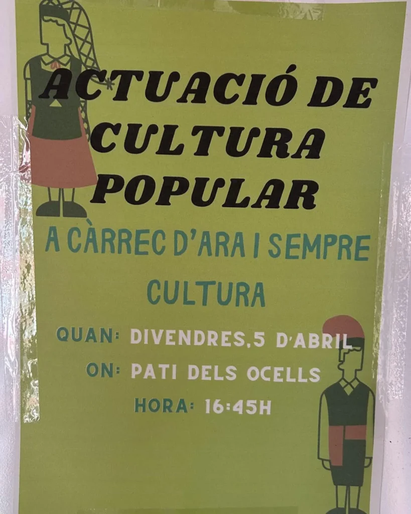 Avui a la tarda, ARA I SEMPRE hem fet una actuació per les i els… (foto 5)