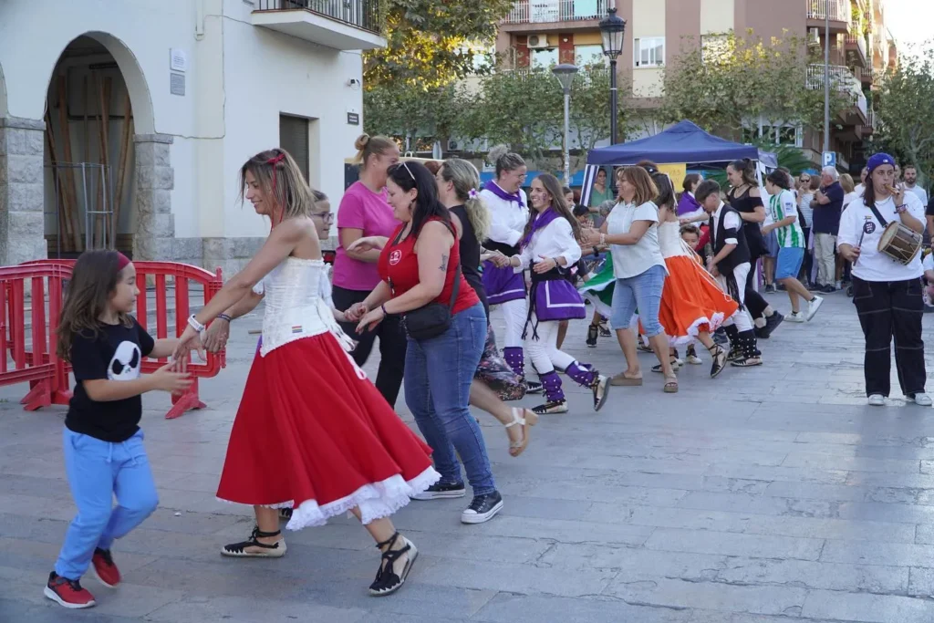 Ahir, , a través del i la , va participar en la VI Mostra de Cervesa… (foto 6)