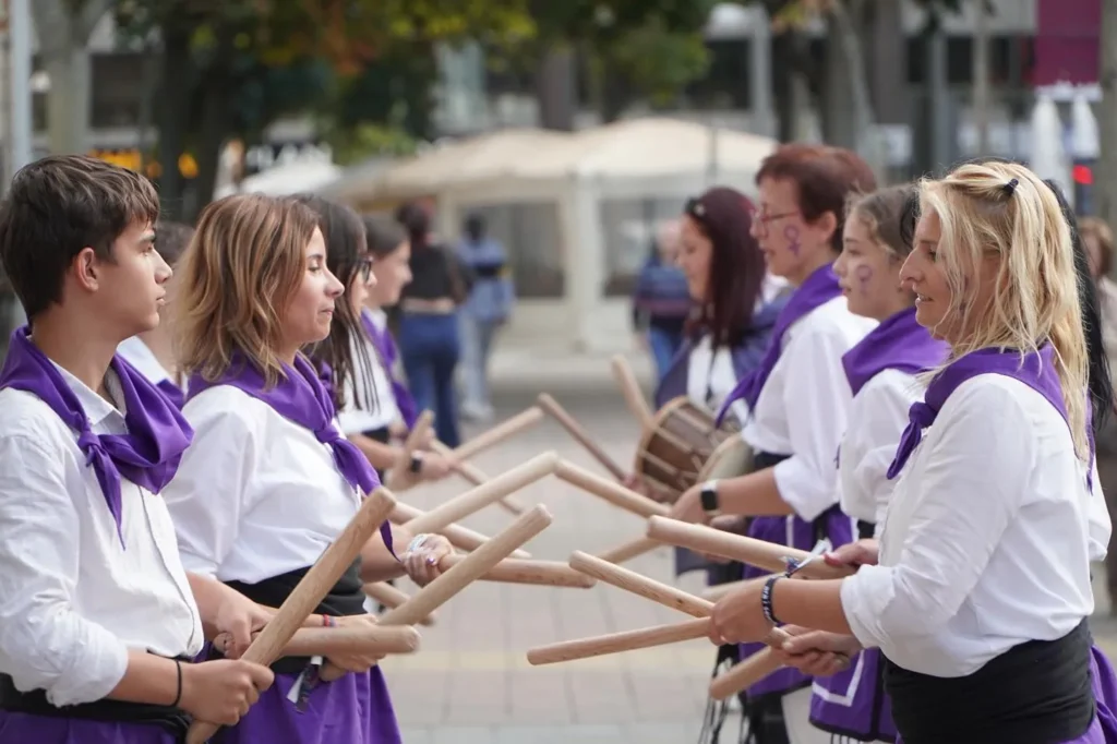Ahir vam tornar a ser-hi presents en una nova edició de la Trobada… (foto 13)