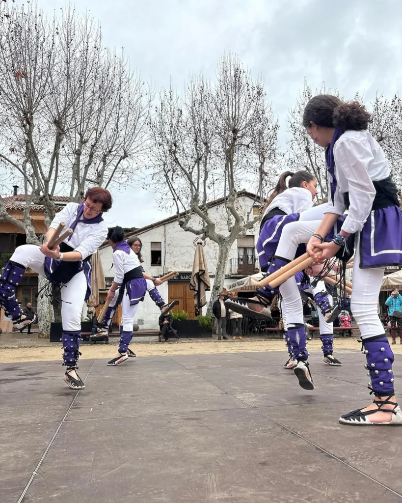 Les Romanes a la 16a Trobada de la Dona Trabucaire! (foto 8)