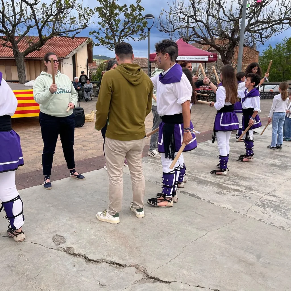 Aquesta tarda hem viscut una jornada espectacular amb una actuació i… (foto 3)