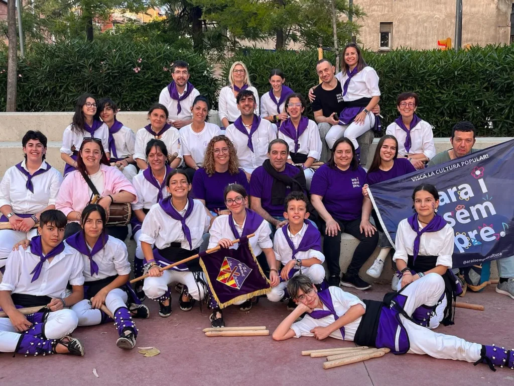 El dissabte 24 de maig, la Colla Bastonera Les Romanes, de Barberà del…