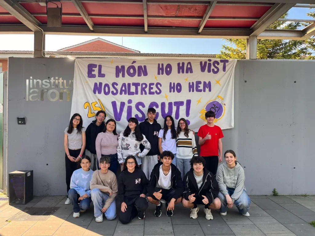 EL MÓN HO HA VIST, NOSALTRES HO HEM VISCUT (foto 2)