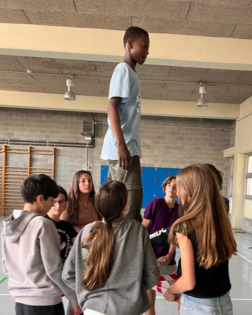 Una jornada inoblidable de cultura popular a les aules! (foto 9)