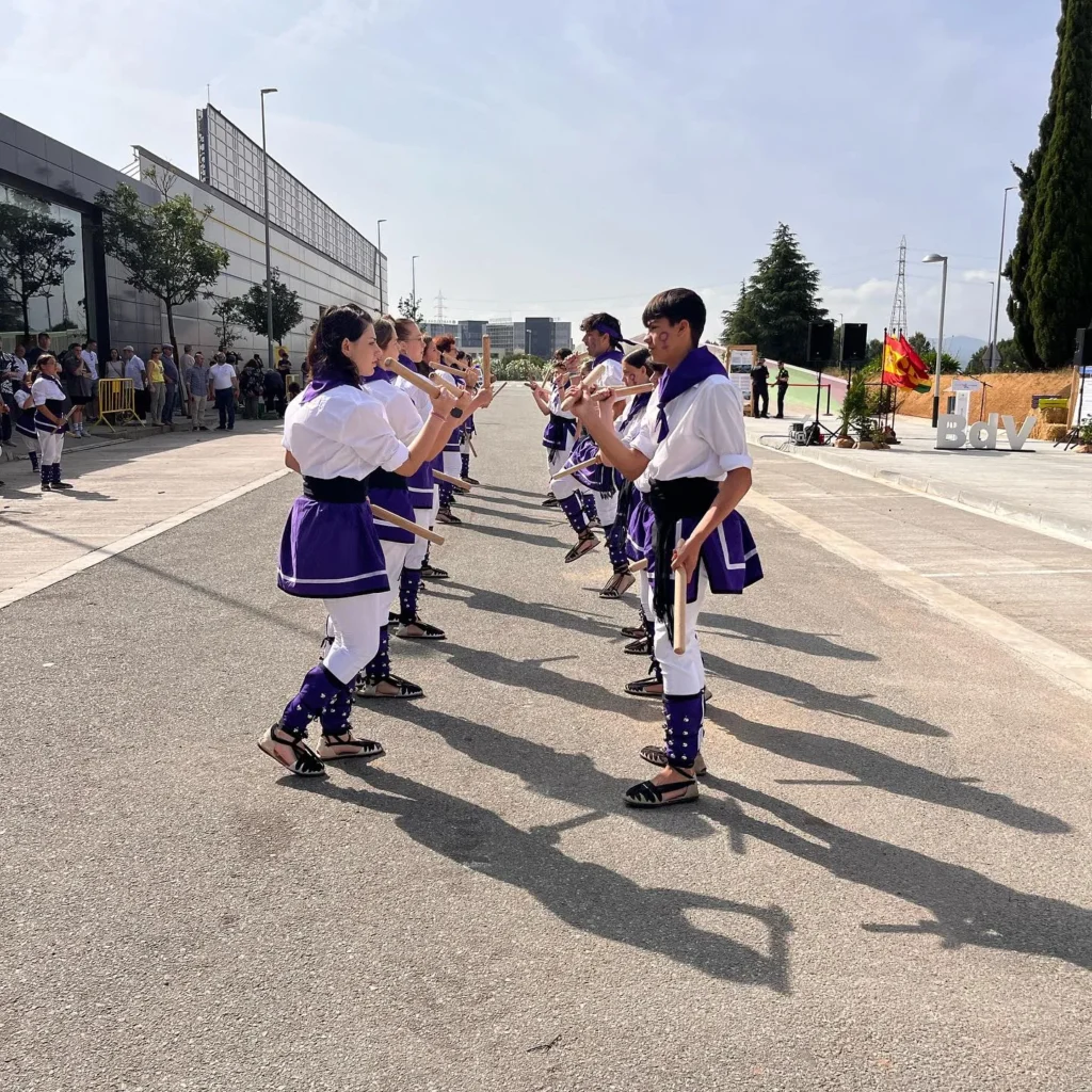 Aquest matí, , a través de la , ha tingut l’honor d’obrir la processó… (foto 2)