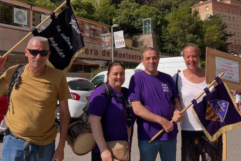 Avui, la Colla Bastonera Les Romanes ha participat en la Trobada de… (foto 20)