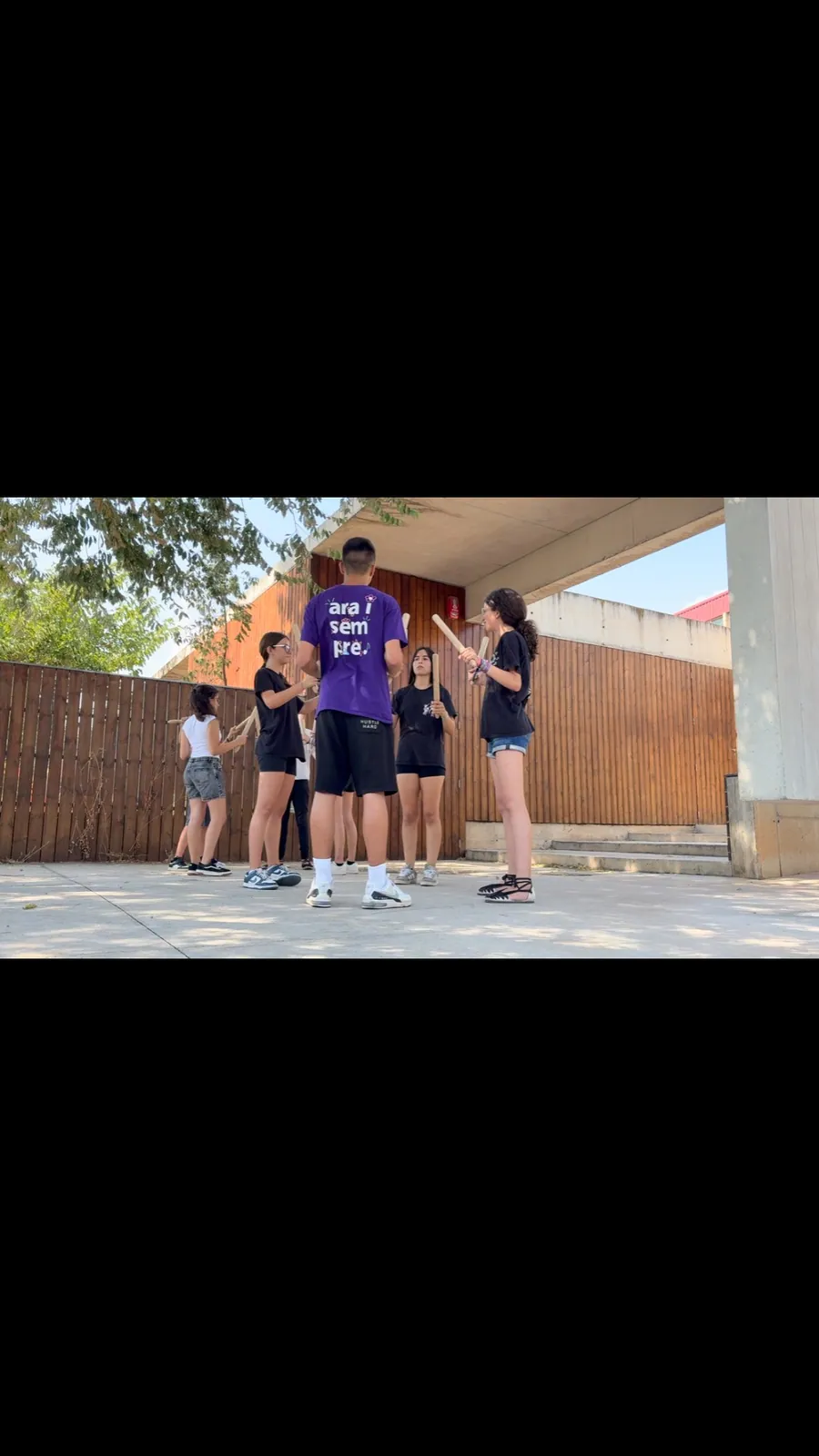 Fa una setmana va sortir la nova cançó del grup titulada “TÀNDEM”