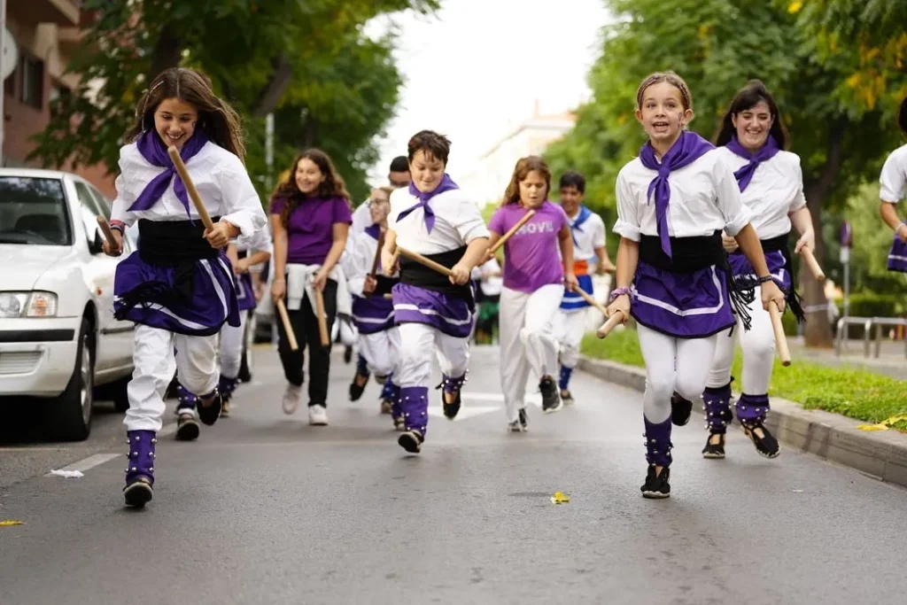 [50 TN] A les set del matí, abans de la sortida del Sol, el grup… (foto 12)