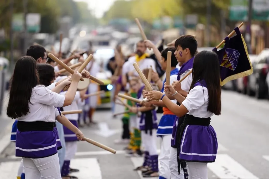 [50 TN] A les set del matí, abans de la sortida del Sol, el grup… (foto 15)