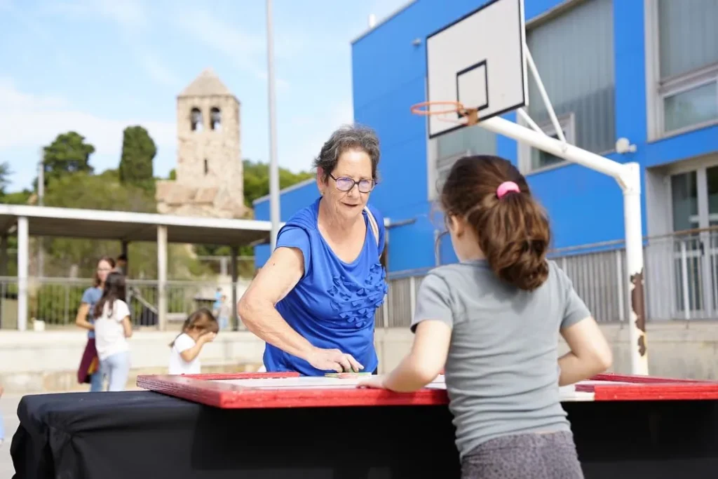 [50 TN] Amb el punt d’informació i el punt lila muntats, i la Federació… (foto 16)