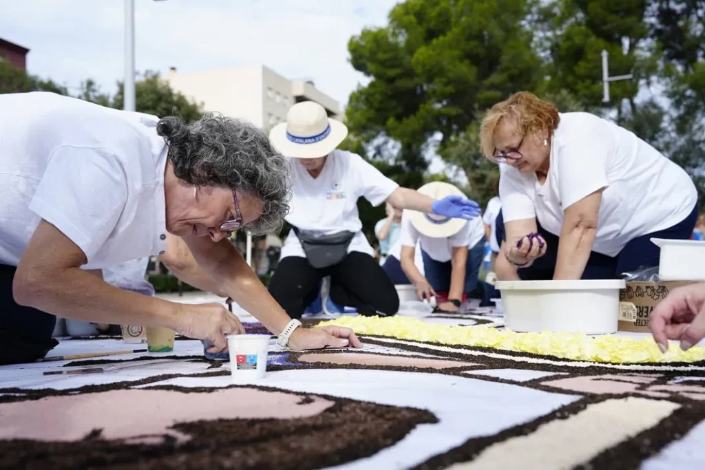 [50 TN] Amb el punt d’informació i el punt lila muntats, i la Federació… (foto 19)