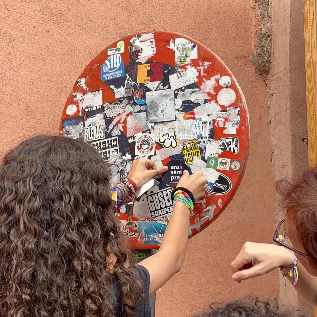 Cinquè i darrer dia de la Colla Bastonera Les Romanes - ARA I SEMPRE en… (foto 6)