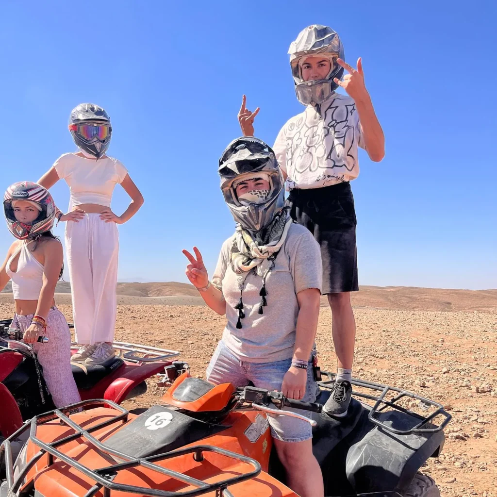 Segon dia de la Colla Bastonera Les Romanes - ARA I SEMPRE en el Marrakech Folklore Days! (foto 10)