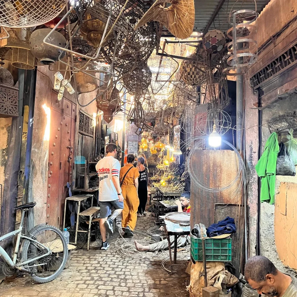Tercer dia de la Colla Bastonera Les Romanes - ARA I SEMPRE en el Marrakech Folklore Days! (foto 4)