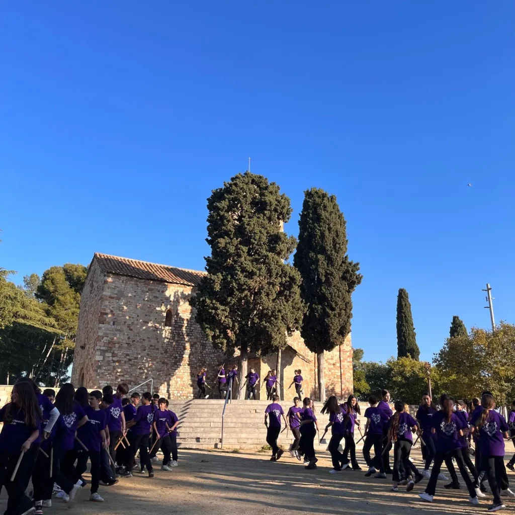 Avui la Plaça Mil·lenari ha tornat a vibrar per La Marató de 3cat! (foto 4)