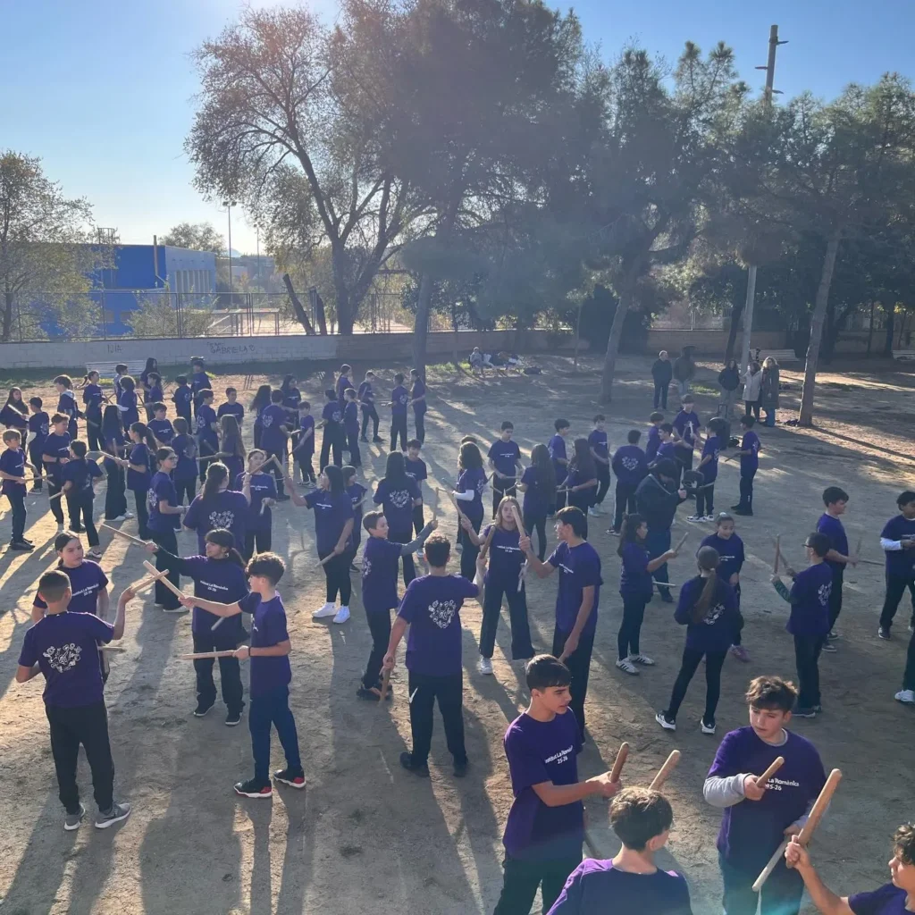 Avui la Plaça Mil·lenari ha tornat a vibrar per La Marató de 3cat! (foto 6)