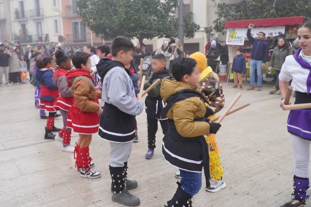 La 15a Fira de Pont a Pont de Roda de Ter ha estat senzillament màgica! (foto 18)