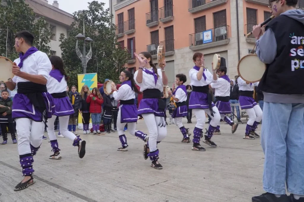 La 15a Fira de Pont a Pont de Roda de Ter ha estat senzillament màgica! (foto 9)