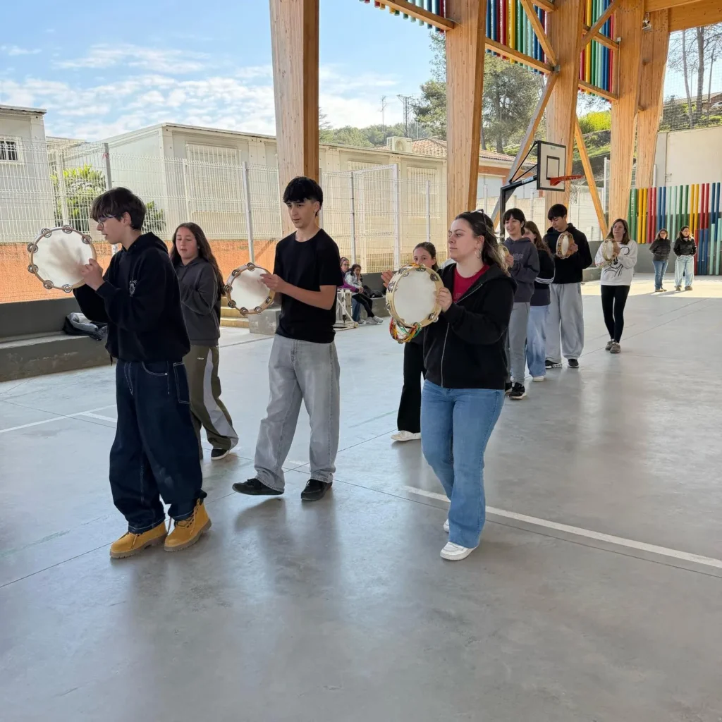 Avui, 22 de març, ARA I SEMPRE - Barberà del Vallès s’ha tornat a… (foto 14)