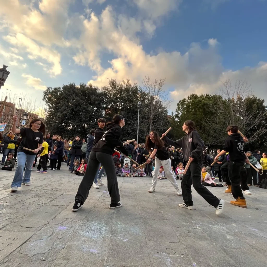 Avui la Plaça de la Vila de Barberà del Vallès s’ha omplert de… (foto 9)
