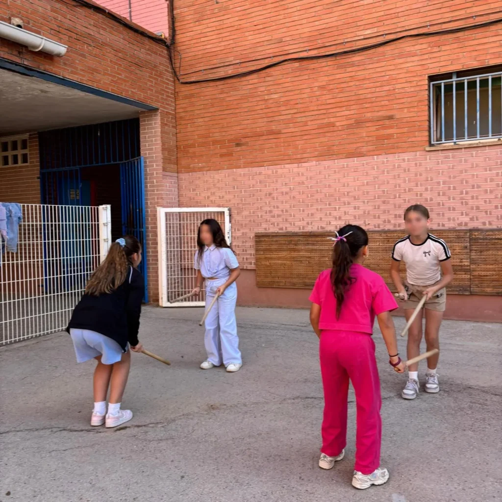 Per nosaltres, Sant Jordi implica tot un conjunt d’històries, cadascuna… (foto 14)