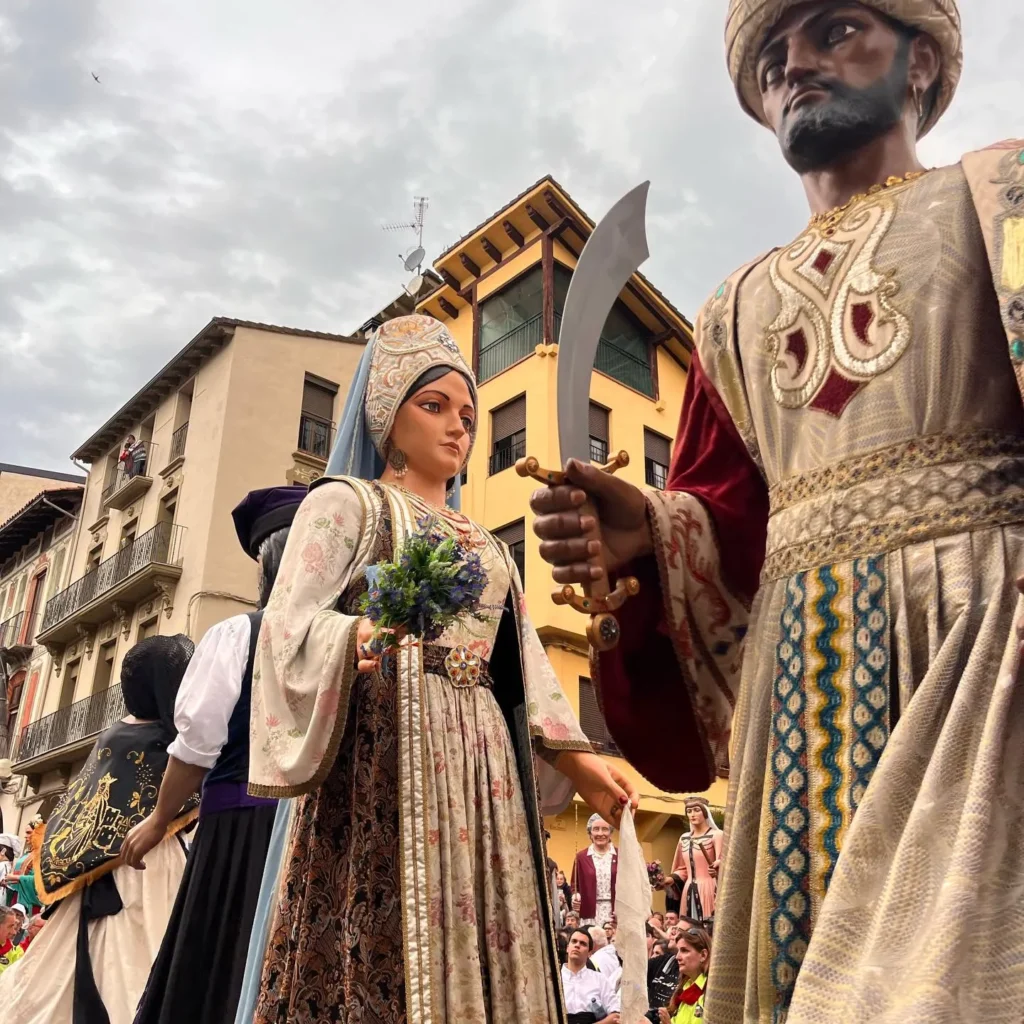 Primera meitat de la 17a Fira del Món Geganter superada! (foto 17)