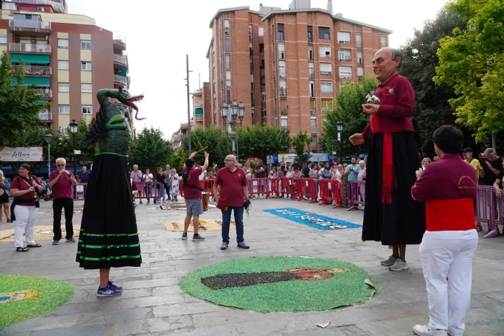 De les cendres, en fem flors (foto 2)