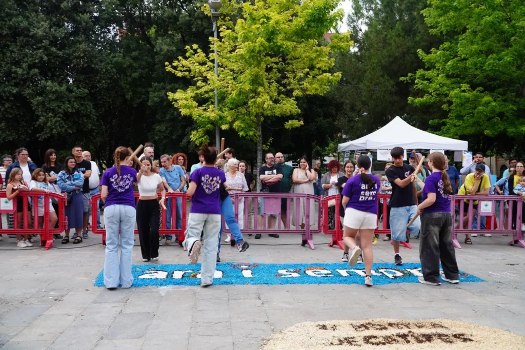 De les cendres, en fem flors (foto 20)