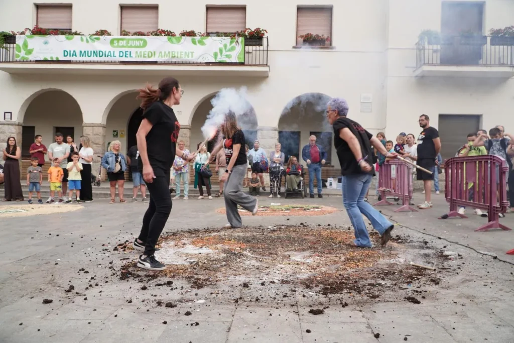 De les cendres, en fem flors (foto 5)