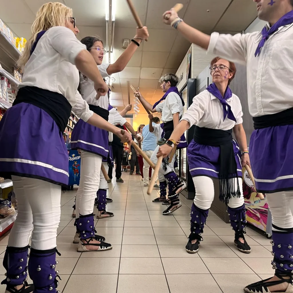 I com ja és tradició, ARA I SEMPRE acaba el juliol amb il·lusió (foto 5)