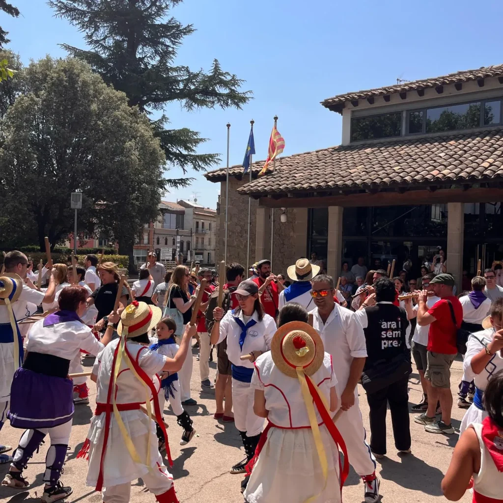 I com ja és tradició, ARA I SEMPRE acaba el juliol amb il·lusió (foto 8)