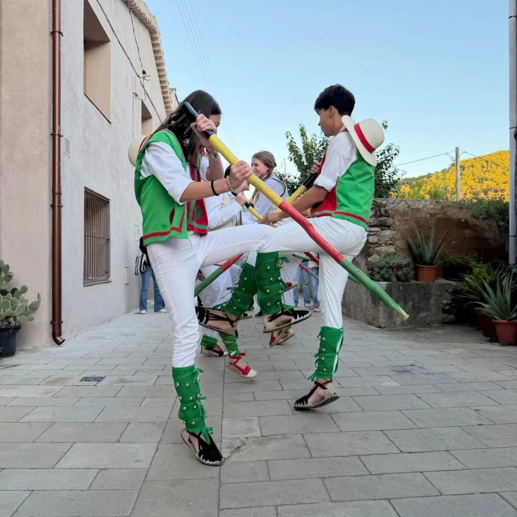 ARA I SEMPRE és un projecte que, entre altres objectius, treballa per… (foto 14)