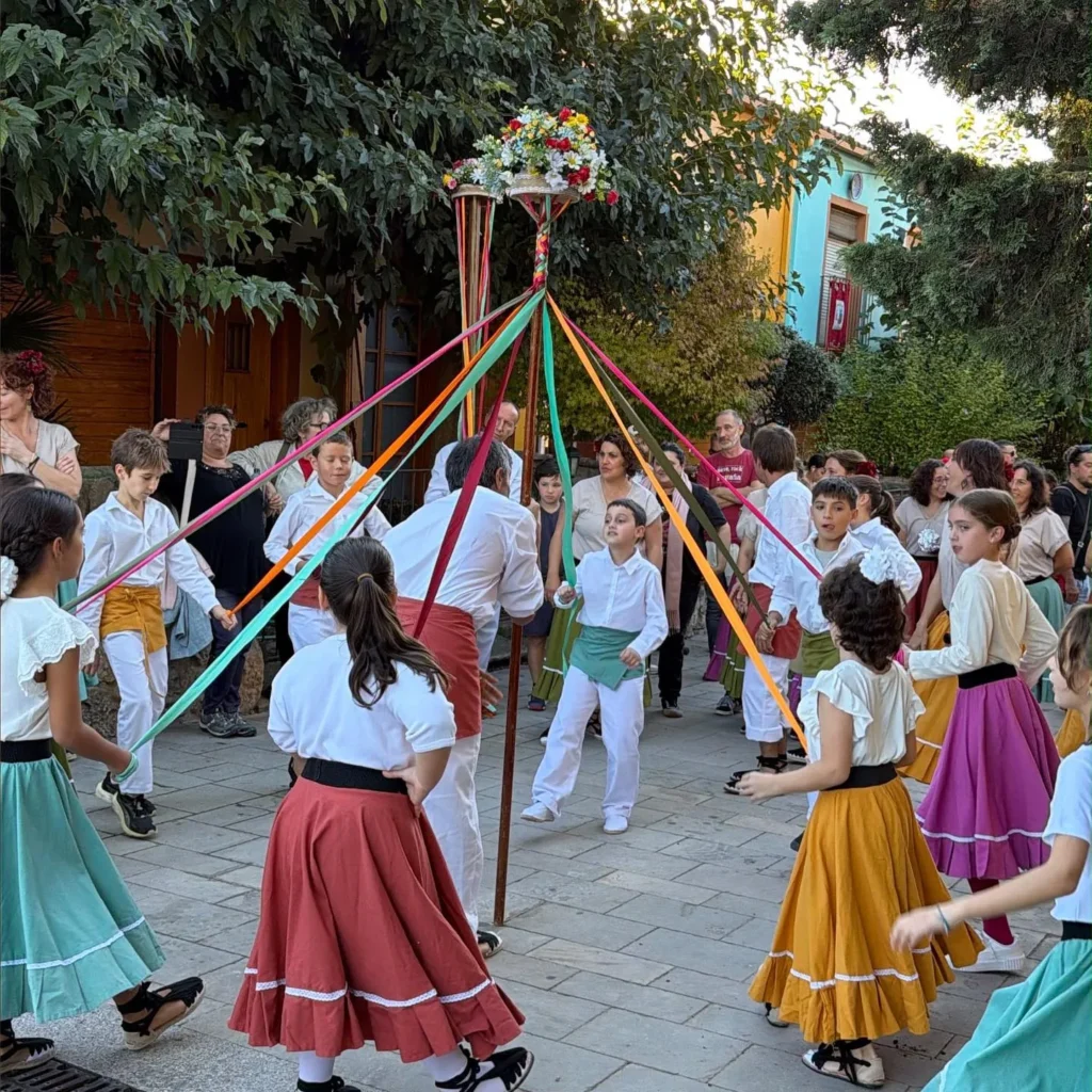 ARA I SEMPRE és un projecte que, entre altres objectius, treballa per… (foto 4)