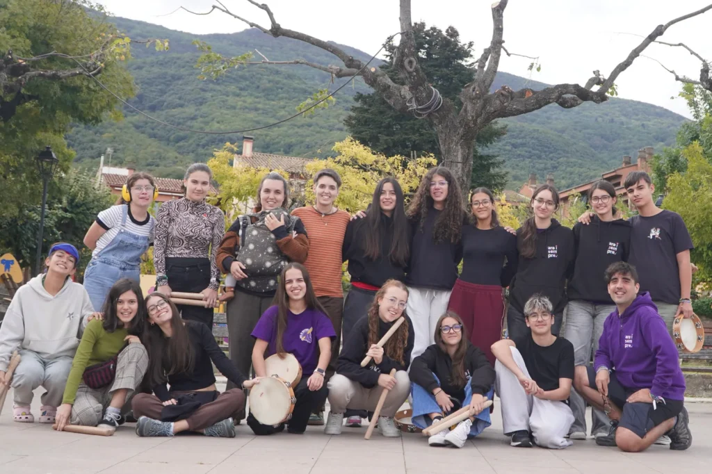 Des d’ARA I SEMPRE, creiem en les Tancades com una eina pedagògica i… (foto 5)